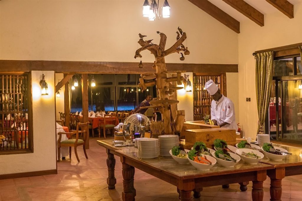 luxury kenya safaris by Top Africa Safaris at sweetwaters serena camp